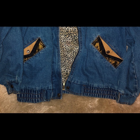 Authentic 1980’s Vintage Bomber Jean Jacket - Picture 3 of 6